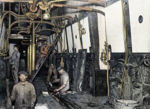 Französische Marine, späte 19. Jahrhundert: Reinigung der Laderäume und Kesselräume von French Photographer