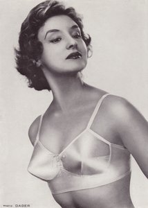 Illustration für Duo-Katalog von BHs, frühe 1950er Jahre von French Photographer