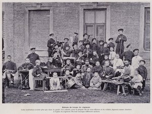 Die russische Armee: Regimentstruppen-Kinder (s/w Foto) von French Photographer