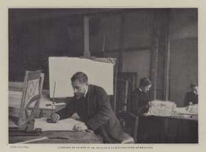 Zeichen- und Nähwerkstatt in der Beauvais-Teppichmanufaktur, Frankreich von French Photographer
