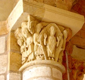 Kapitell mit Darstellung der Verherrlichung des Heiligen Martin
