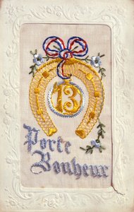 Bestickte Postkarte, die Glücksbringer darstellt, vor 1914