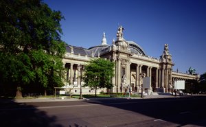 Fassade des Grand Palais, erbaut von Henri Deglane (1855-1931), Albert Louvet (1860-1936) und Albert Thomas (1847-1907), 1897-1900