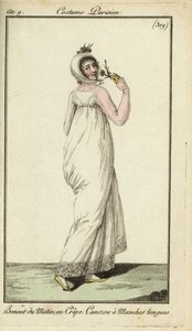 Modische Frau mit Krepp-Morgenhaube
