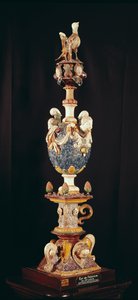 Zieraufsatz, hergestellt in Manerbe bei Lisieux (Faience)