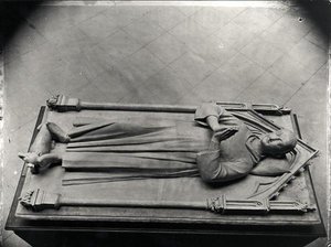 Grabstatue von Louis de France (1243-60), ältester Sohn von Saint Louis, aus der Abtei Royaumont (Gipsabguss eines Grabes in der Basilika Saint-Denis)