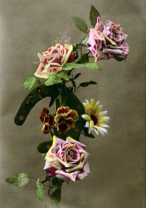 Hufeisen und Blumen, ca. 1898 von French School
