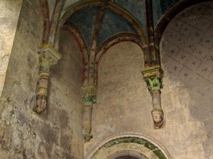Innenraum der Kirche St. Hilaire-le-Grand, Poitiers