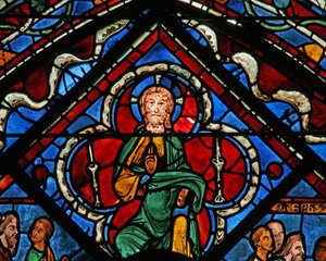 Das Joseph-Fenster: Christus in einem Vierpass, der Segen gibt