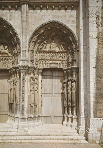 Ansicht der Südtür des Königlichen Portals, ca. 1145-50