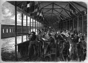 Ansicht der Hauptgalerie des Nationalen Feuerwehrzentrums von Vincennes