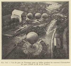 Blick auf den Park von Vincennes aus einem Ballon während der Luftfahrtwettbewerbe von 1900