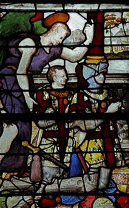 Fenster w13 zeigt den Erzengel Gabriel und Montmorency-Stifter