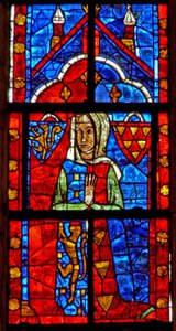 Fenster w210 mit einer weiblichen Stifterin - mit den Wappen von Chamaillart