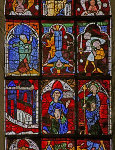 Fenster w221 mit Quo Vadis; Martyrium des Heiligen Paulus, Kreuzigung des Heiligen Petrus; ein Prophet von French School