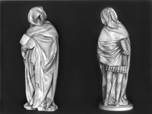 Zwei Trauernde, vom Grabmal des Herzogs Jean de Berry (1340-1416) ca. 1450-53 (Alabaster)