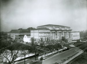 Das Metropolitan Museum of Art von Südosten, New York City, 1909