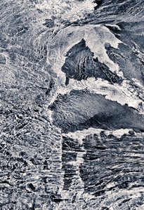 Abstrakter Wasserfluss von Gemma Bardot