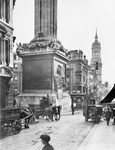 Monument und St. Magnus der Märtyrer, Lower Thames St, City of London, vor 1933