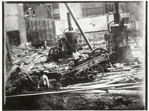 Baugrube für das städtische Bade- und Schwimmhaus an der Heiligeweg in Amsterdam