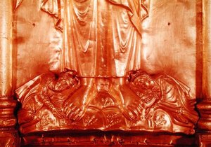 Antependium, das Christus den Erlöser darstellt, Detail der Stifter, Heinrich II. (973-1024) und seine Frau Kunigunde (978-1040) (Gold)
