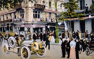 Deutsche Postkarte, die eine Parade von Kaiser Wilhelm II. darstellt, ca. 1912 von German School