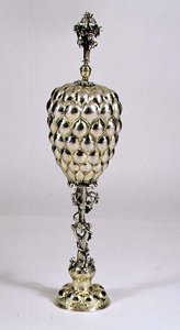 Ananasförmiger Becher mit Deckel, Nürnberg, ca. 1620