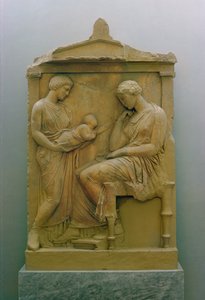 Grabstele mit Darstellung einer Magd, die einem sitzenden Frau ein Baby reicht von Greek School