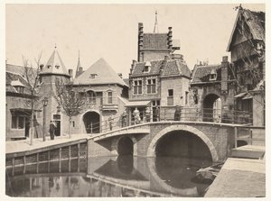 Blick auf einen Kanal in Amsterdam während der Weltausstellung von 1895 von Guy de Coral and Co.