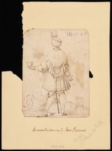 Mann mit Federhut von hinten gesehen, hält eine Tasse in der linken Hand