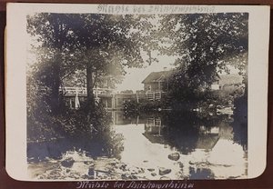 Erster Weltkrieg: die Ukraine in den Jahren 1914-1916 während der Invasion der deutschen Armee. Brücke über den Fluss