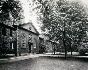 Die Eisenwaren-Almshäuser, Kingsland Road, Shoreditch, ca. 1910
