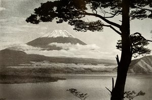 Fuji vom Lake Motosu