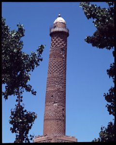 Das schiefe Minarett der Großen Moschee von Al Kabeer (Al Noori) von Islamic School