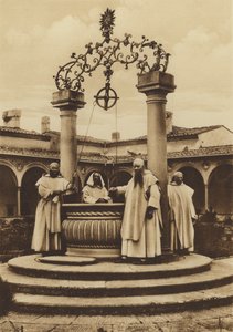 Florenz: Umgebung von Florenz, Certosa, Der Brunnen im Großen Kreuzgang von Italian Photographer