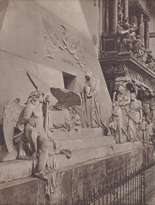 Monumento A Canova von Italian Photographer