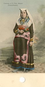 Frau in traditioneller Tracht, San Polo Matese, Molise, Italien, ca. 1910 von Italian Photographer