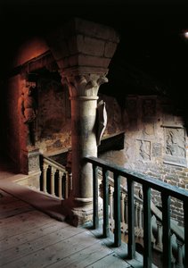 Innenansicht der Burg der Grafen Guidi oder Palazzo Pretorio