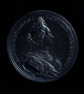 Vorderseite einer Porträtmedaille von Anna Isabella von Mantua, geprägt 1698. Inschrift: ANN-I SAB- D G MANT MONT CAR VIL GVAST ET C von Italian School