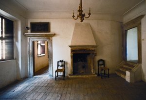 Zimmer mit Kamin im Geburtshaus von Raphael