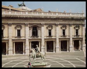 Ansicht des Palazzo Nuovo und der Reiterstatue von Marcus Aurelius (121-180 n. Chr.) von Italian School