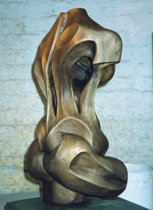 Frau, 2001