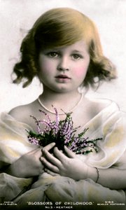 Blüten der Kindheit Nr.3: Heather, frühes 20. Jahrhundert von J. Beagles and Co.