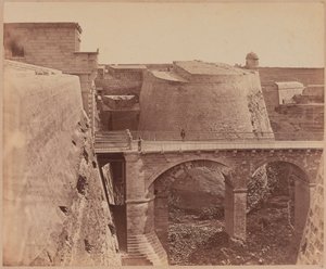 Brücke am Porta Reale, Malta, circa 1856 von James Robertson