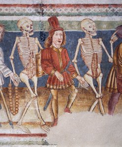 Hrastovlje Wehrkirche, Dreifaltigkeitskirche, Tod begleitet Kaufmann und wohlhabenden Banker, Totentanz (1490), Detail aus Fresken von Janez Iz Kastva, Slowenien von Janez Kastav
