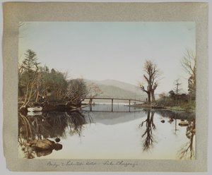 Brücke und Seehotel, Lake Chuzenji, Nikko, Japan