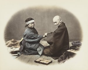 Japanischer Mann und Frau in traditioneller Kleidung