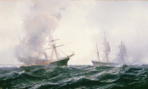 Ein Schiff in Brand auf See, mit einem anderen Schiff in der Nähe