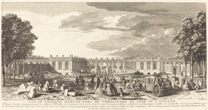 Blick auf Trianon im Park von Versailles von der Avenue-Seite