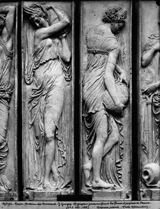 Reliefs vom Brunnen der Unschuldigen (Detail)